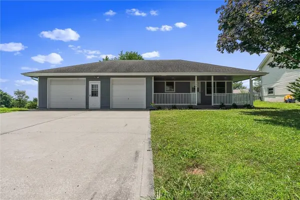 1701 Birch ST,  Excelsior Springs,  MO 64024