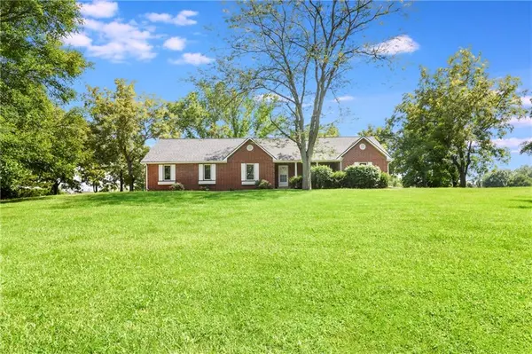 25109 Lone Pine DR, Cleveland, MO 64734