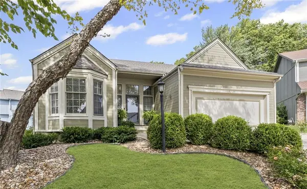 15228 Goodman ST, Overland Park, KS 66223