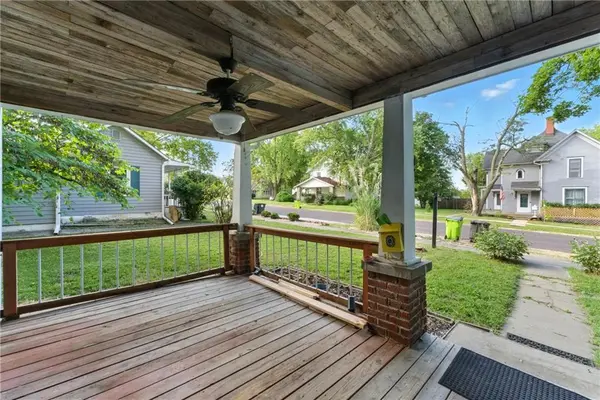 515 2nd ST, Belton, MO 64012