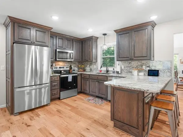 5119 Junior DR, St Joseph, MO 64506