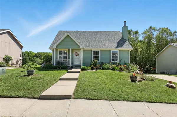 13775 Hunter DR, Platte City, MO 64079
