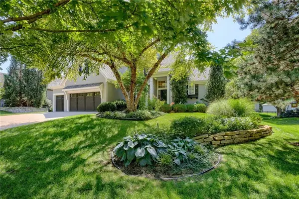 14724 Maple ST, Overland Park, KS 66223