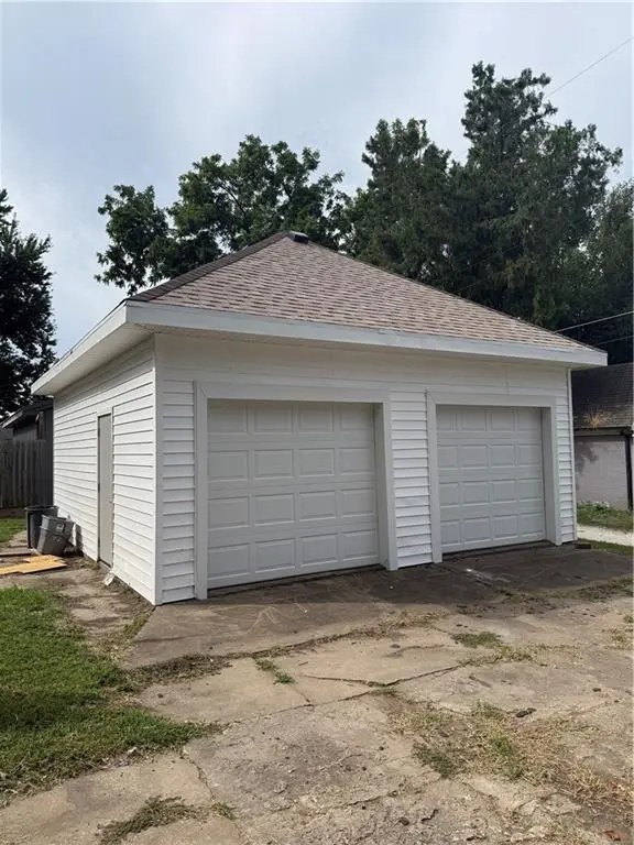620 N 23rd ST, St Joseph, MO 64506