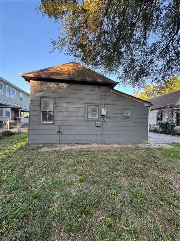 818 N Montgall AVE, Kansas City, MO 64120