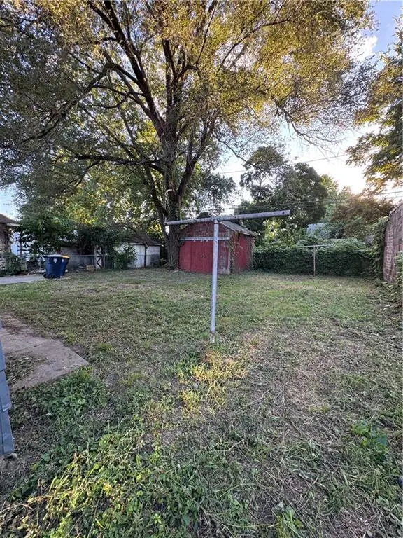 818 N Montgall AVE, Kansas City, MO 64120