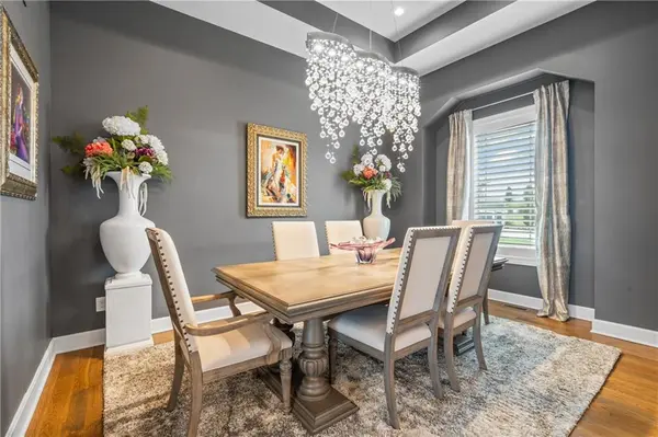 10706 W 171st TER, Overland Park, KS 66221