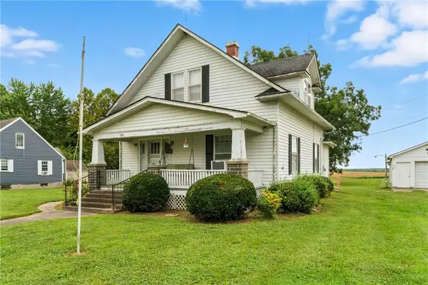 221 E Maple ST, Emma, MO 65327