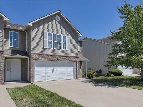 3125 NW Gateway DR, Blue Springs, MO 64015