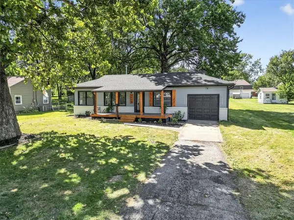 7600 Woodson RD, Raytown, MO 64138