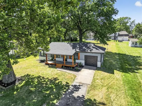 7600 Woodson RD, Raytown, MO 64138
