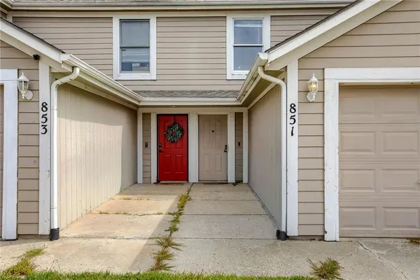 851 E 167th CT, Gardner, KS 66030