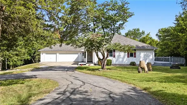 26770 W 226th ST, Spring Hill, KS 66083