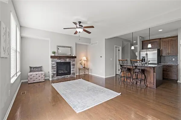741 W Shawnee CT, Gardner, KS 66030