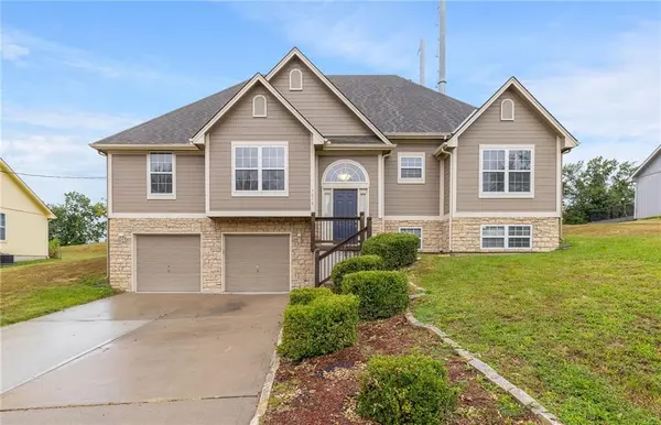 7016 Ewing AVE, Kansas City, MO 64133