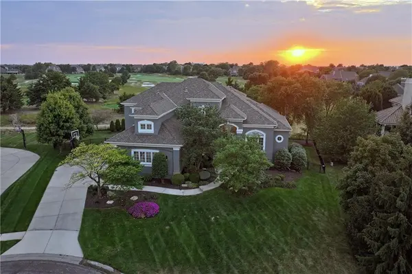 14008 Outlook ST, Overland Park, KS 66223