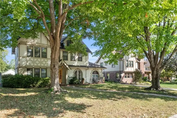 428 W 68 ST, Kansas City, MO 64113