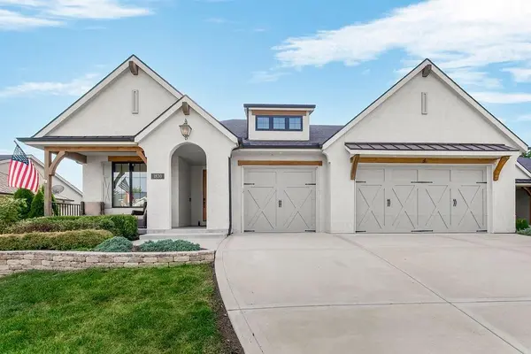 1830 Falcon CT, Kearney, MO 64060