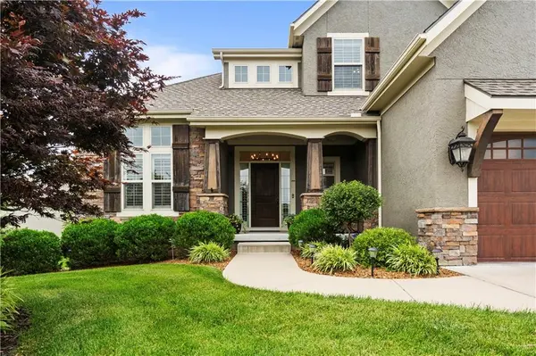 16728 Birch ST, Overland Park, KS 66085