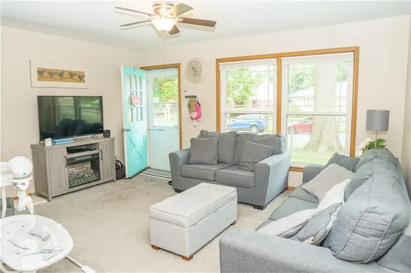 15606 E 36th ST #S, Independence, MO 64055