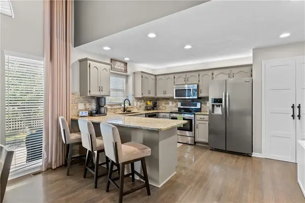 2029 SW 2nd ST, Lee's Summit, MO 64081