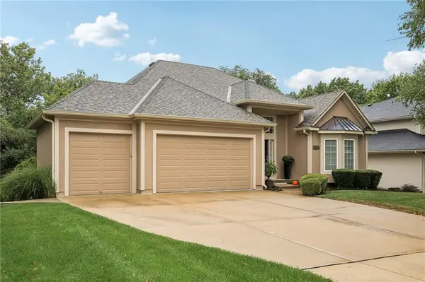 4806 Grove ST, Shawnee, KS 66226