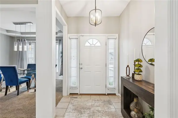 7905 W 155 PL, Overland Park, KS 66223
