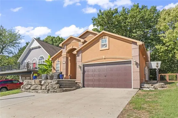 232 L ST, Lake Lotawana, MO 64086