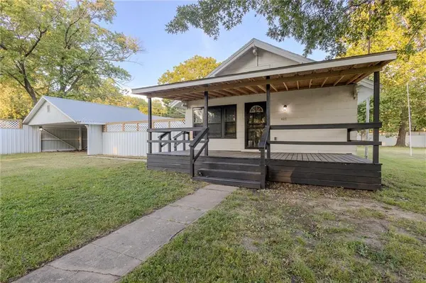407 Lemon ST,  Dearing,  KS 67340