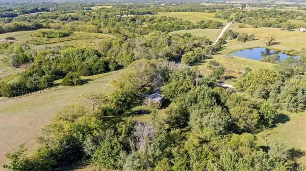 30810 235th ST, Easton, KS 66020