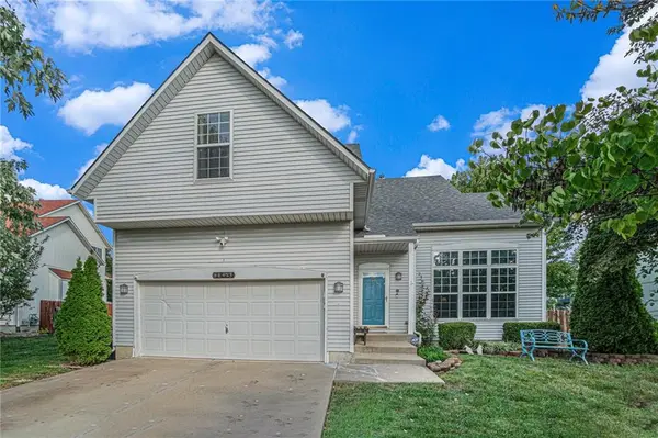 18413 Sycamore CT, Gardner, KS 66030