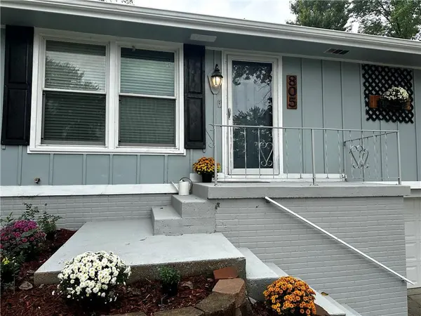 805 Ash ST, Harrisonville, MO 64701