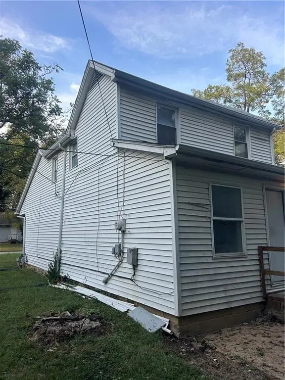 3419 E 69th ST, Kansas City, MO 64132