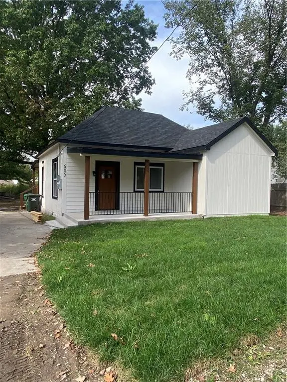 605 A ST, Creighton, MO 64739