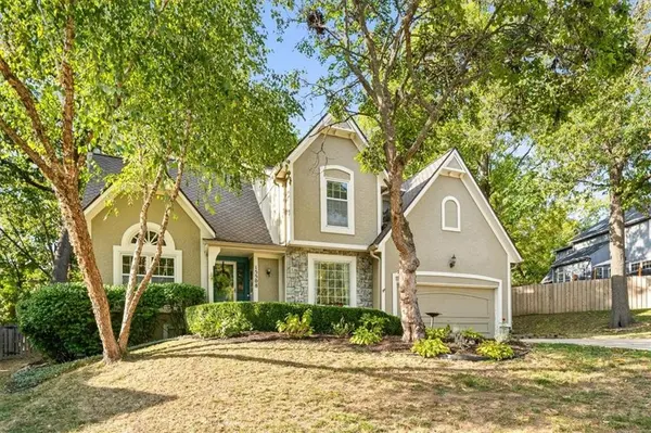 15508 Outlook ST, Overland Park, KS 66212