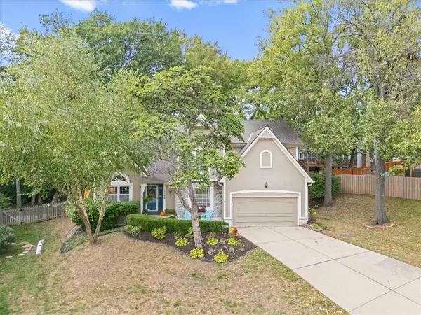 15508 Outlook ST, Overland Park, KS 66212