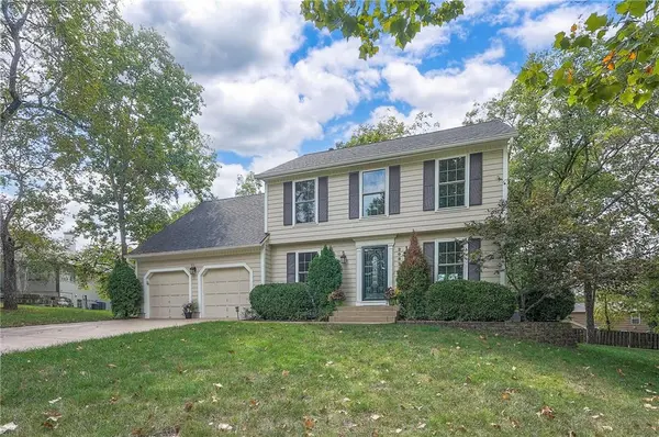 20823 W 45th TER, Shawnee, KS 66218