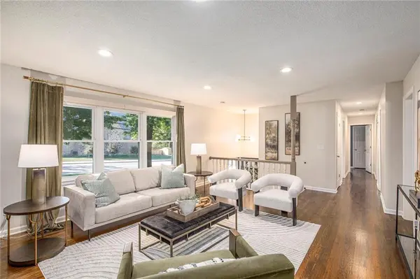 6633 Nall AVE, Prairie Village, KS 66202