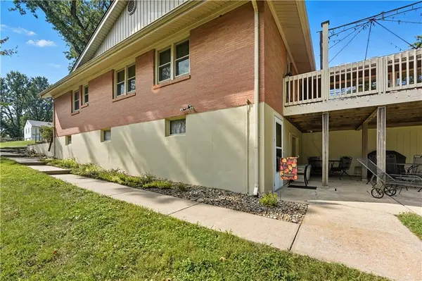 604 Rankin RD, Independence, MO 64055