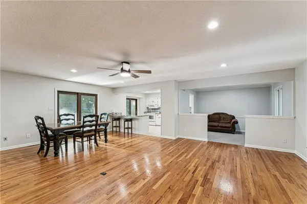 205 S Broadmoor ST, Louisburg, KS 66053