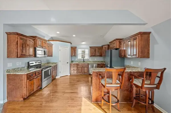 1908 N 159 TER, Basehor, KS 66007