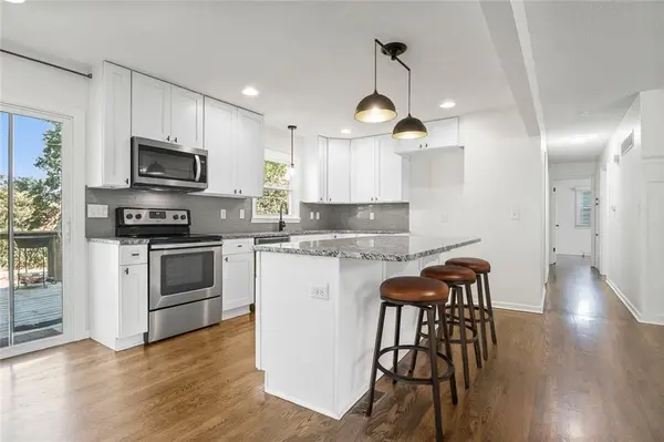 9201 Lowell AVE, Overland Park, KS 66212