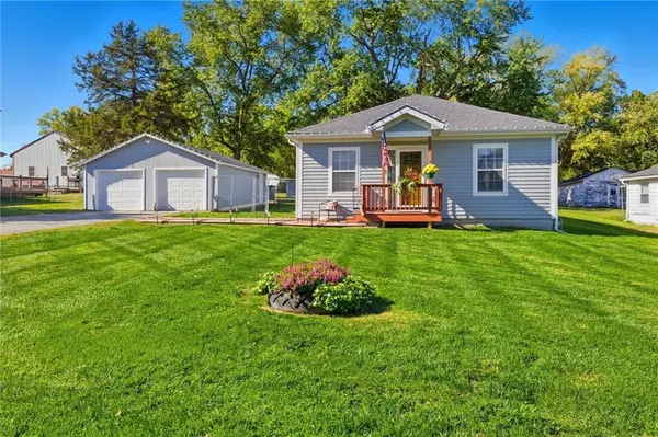 404 Park ST, Lathrop, MO 64465