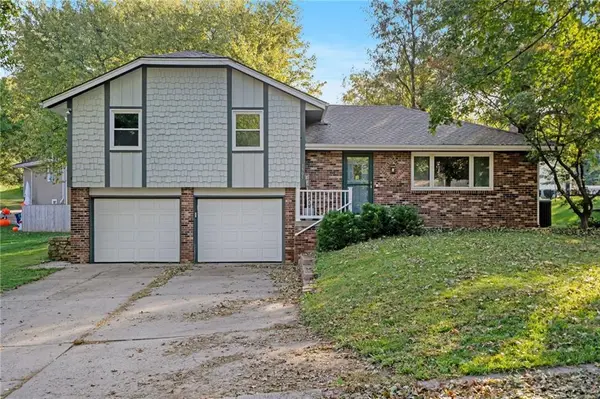 1505 Hale AVE, Platte City, MO 64079