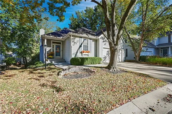 13422 W 126th TER, Overland Park, KS 66213