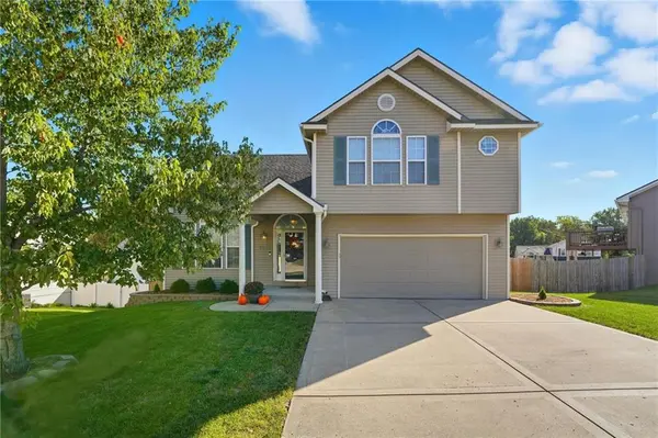 8015 N Kensington AVE, Kansas City, MO 64119