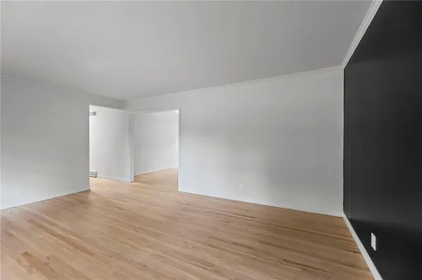 7100 Marty ST, Overland Park, KS 66204