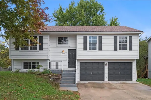 1882 Gates DR #W, Platte City, MO 64079