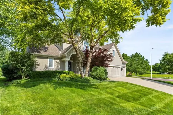 6205 W 149th ST, Overland Park, KS 66223