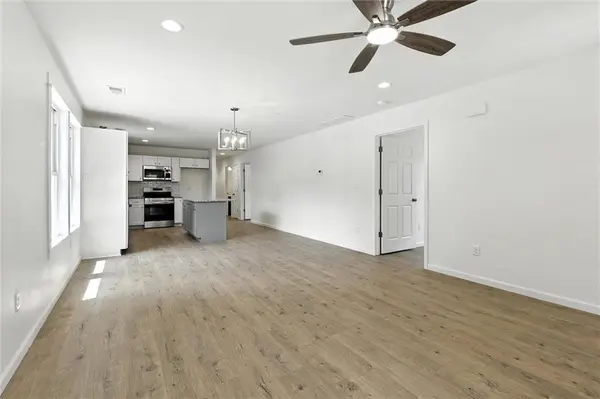 105 N Campbell ST, Pleasant Hill, MO 64080